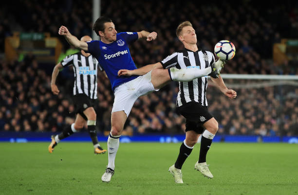 就不能不談 就不能不談